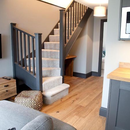 Little Elm - Luxury Home From Home, Free Parking, 30-40 Mins Walk From Bath City Centre Exterior foto